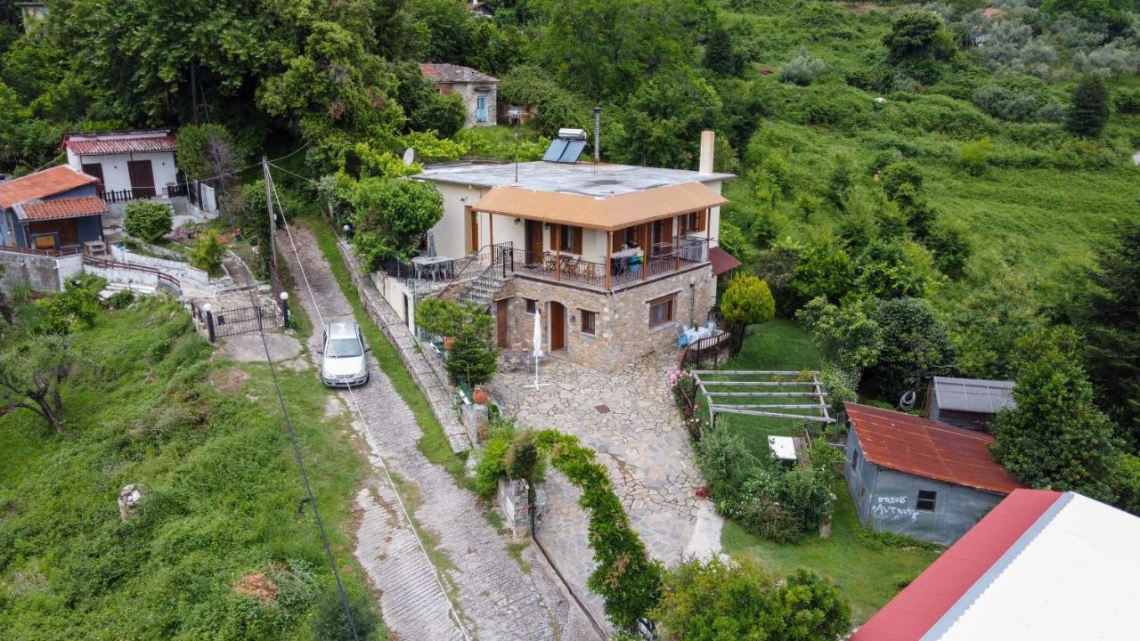 Efi'S Guest House Áyios Dhimítrios Exteriör bild